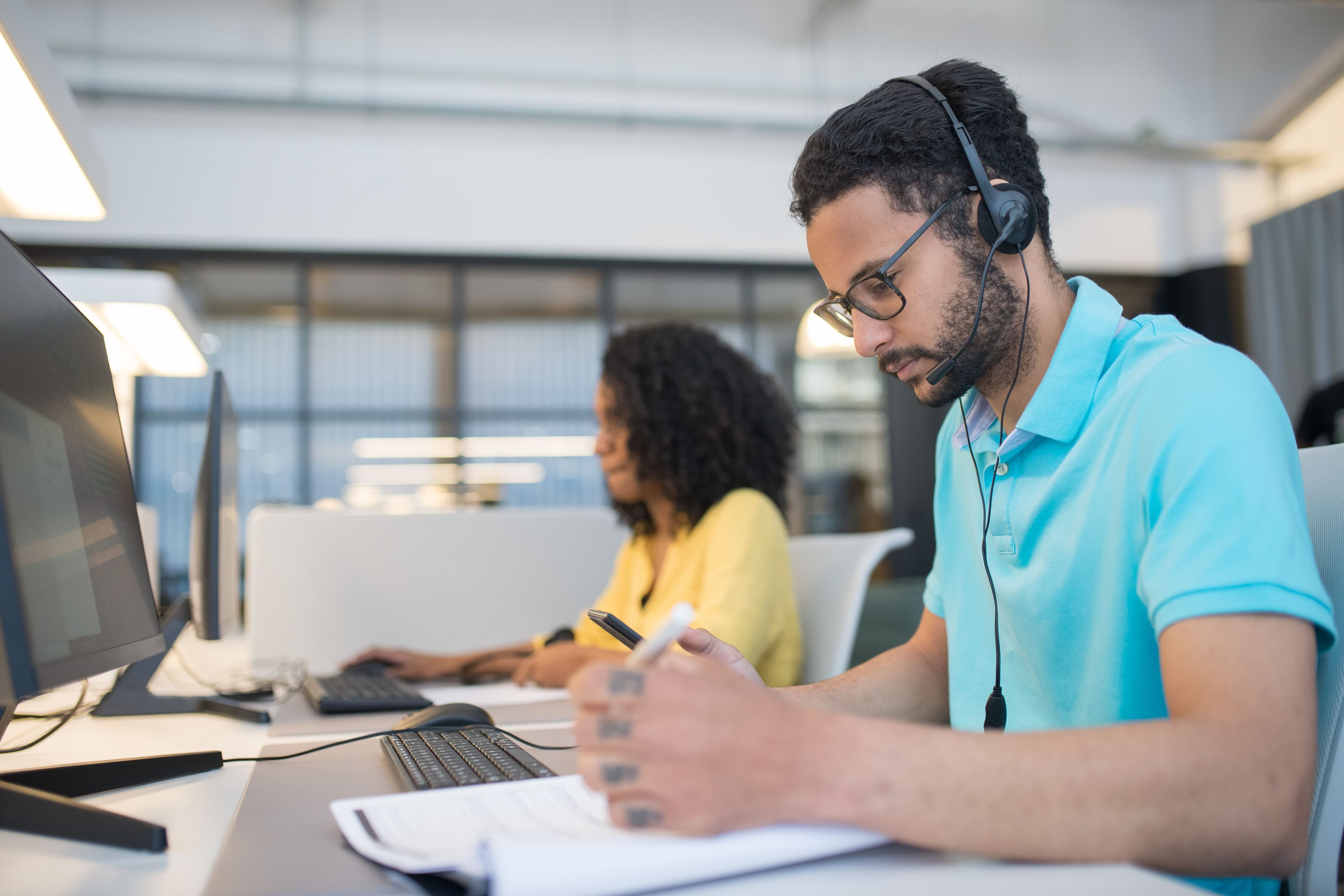 Externaliser ou recruter en interne : comment trancher ?